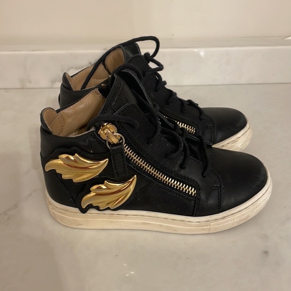 Giuseppe Zanotti toddler Black Kanye Wing Leather High Top Sneakers Shoes